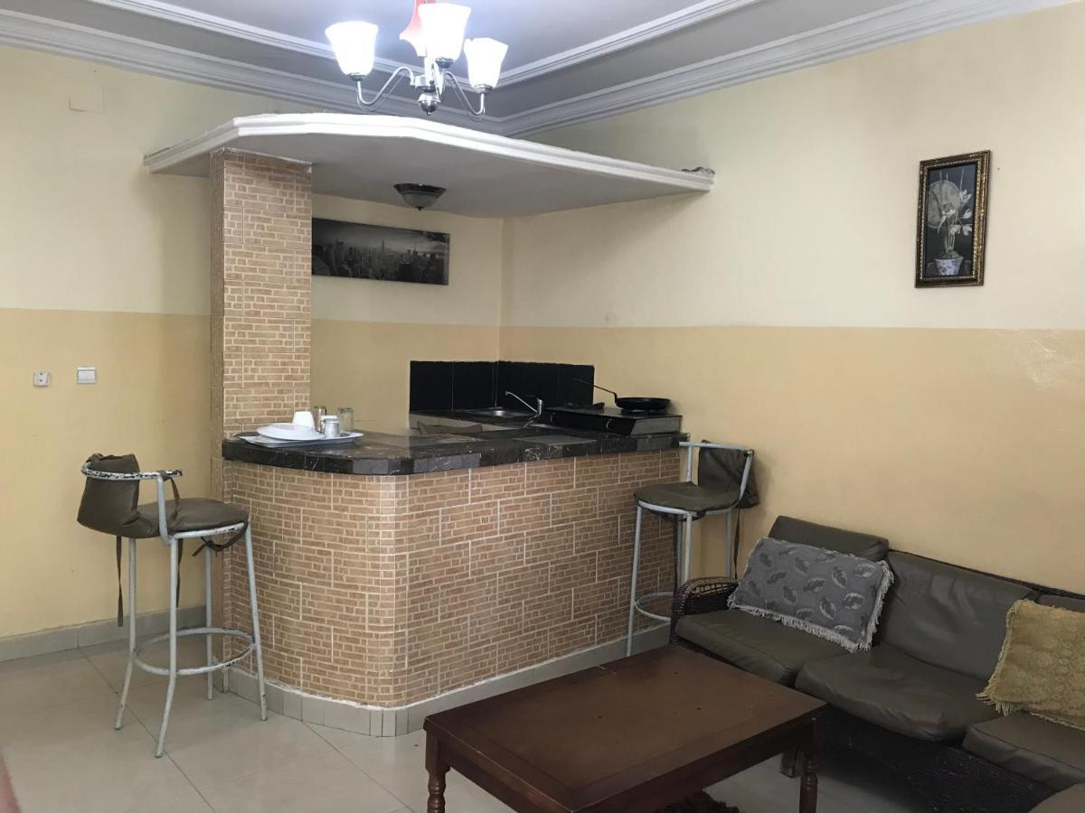 Appartements Chez Léo Brazzaville Esterno foto