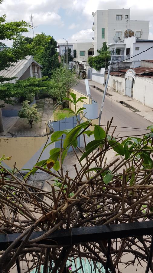 Appartements Chez Léo Brazzaville Esterno foto