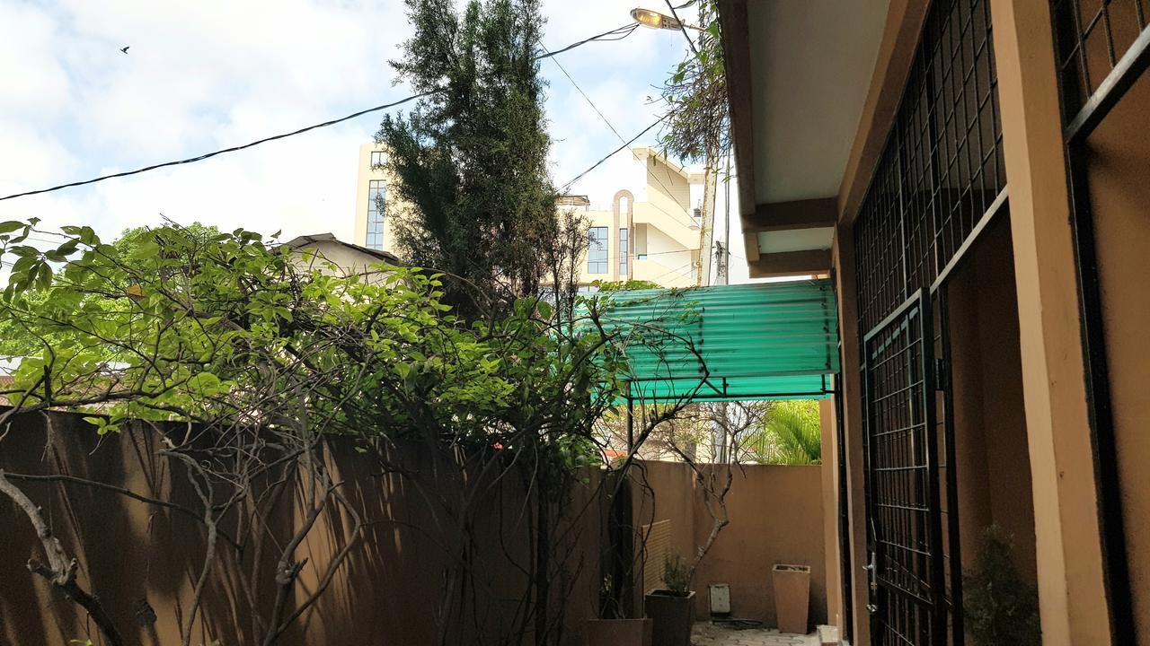 Appartements Chez Léo Brazzaville Esterno foto